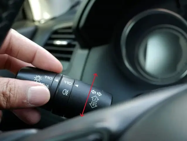 Cách Bật/tắt Đèn Xi Nhan