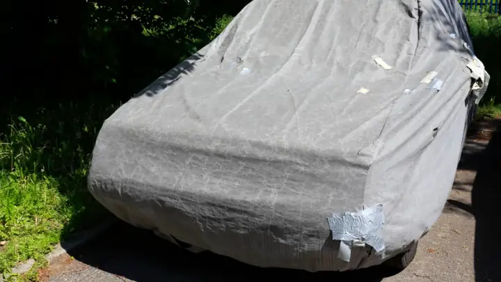 ►nếu Mua Phải Một Tấm Bạt Phủ Xe Ô Tô Kém Chất Lượng Sẽ Gây Ra Những Bất Tiện Gì?