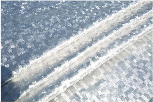 ✅những Ưu Điểm Vượt Trội Của Bạt Che Nóc Xe Hơi