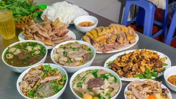 Bún, Miến Ngan Cô Hiền: Hương Vị Thơm Ngon Đậm Đà