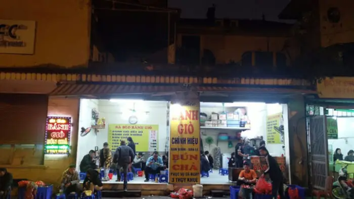 Bánh Giò Miss Béo: Bánh Giò Độc Đáo Với Topping Đầy Đặn