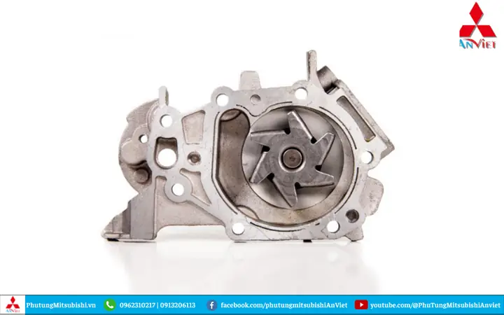 Bơm Nước Làm Mát Ô Tô Là Gì?