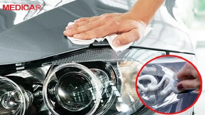 Đánh Bóng Đèn Xe Với Kem Đánh Răng