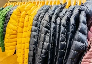 Các Đồ Hợp Để Trên Xe Ô Tô