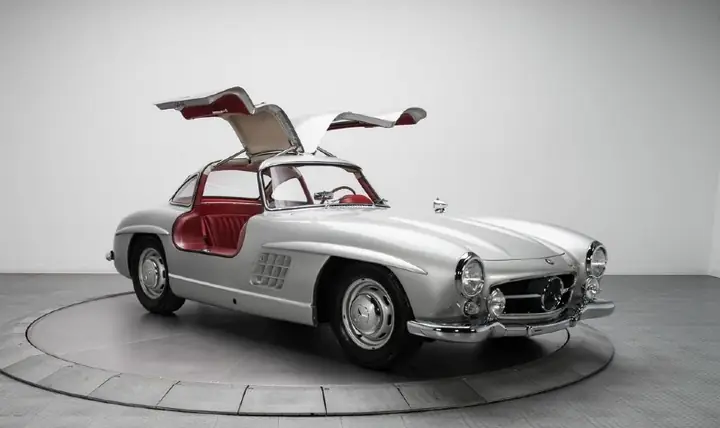 Mercedes-benz 300sl – Cửa Cánh Chim Huyền Thoại
