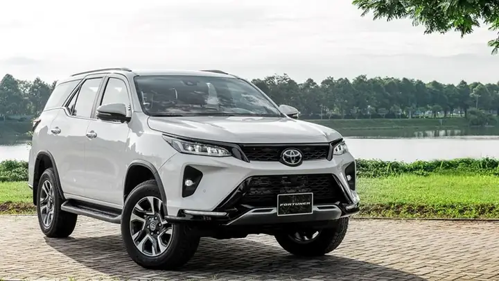 Các Dòng Xe Suv 5 Chỗ, 7 Chỗ Của Toyota