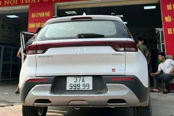 Chi Tiết Các Loại Biển Số Xe Ô Tô Được Và Không Được Đưa Ra Đấu Giá Trong Năm 2024