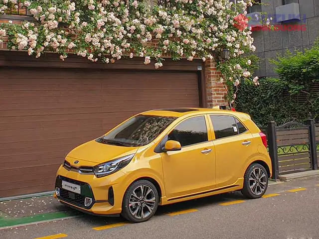 Top 10 Dòng Xe Ô Tô 4 Chỗ Giá Rẻ Cũ Nên Mua Nhất 2025