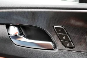 Một Số Các Nút Chức Năng Điều Chỉnh Khác