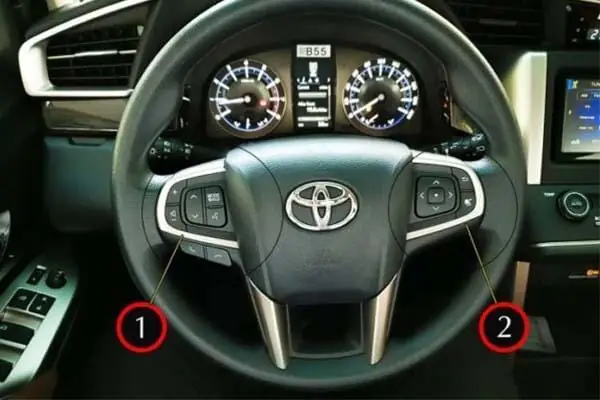 Chức Năng Của Các Nút Trang Bị Trên Vô Lăng