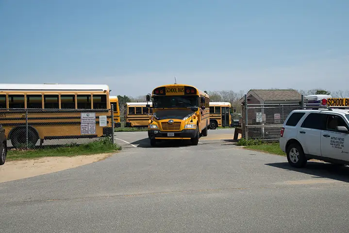 Các Phụ Kiện Cưới Hỏi Dành Cho Xe Ô Tô: Hướng Dẫn Chọn Mua Và Trang Trí Đẹp Mắt