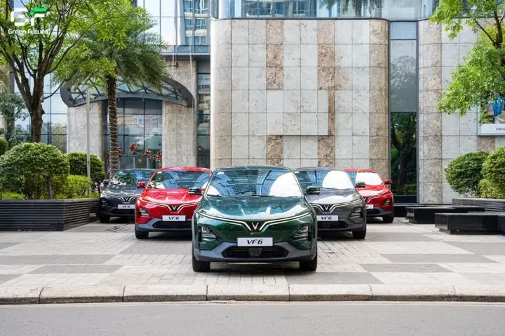 Lệ Phí Và Chi Phí Liên Quan Khi Làm Thủ Tục Sang Tên Xe Ô Tô Cũ