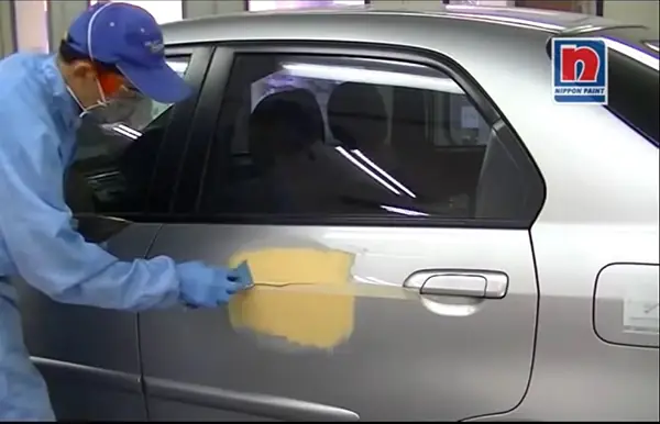 Cách Bả Matit Xe Ô Tô Đúng Kỹ Thuật Cho Người Mới Bắt Đầu