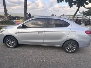 Cần Bán Gấp Attrage 2017. Chính Chủ. Bản Đủ.