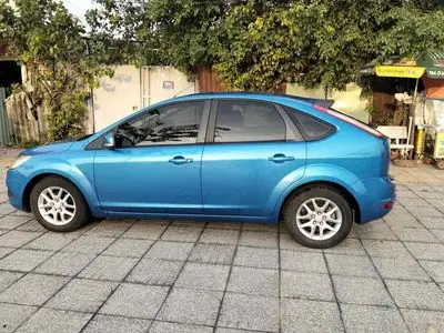 Ford Focus Xanh 5 Chỗ Số Tự Động