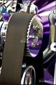 Bảo Vệ Động Cơ Ô Tô: Đổ Đầy Bình Nhiên Liệu Trước Khi Ở Mức Quá Thấp