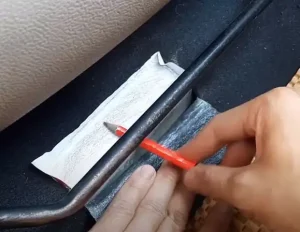 Hướng Dẫn Chi Tiết Cách Cà Số Khung Số Máy Xe Ô Tô Tải Tại Nhà