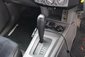 Hướng Dẫn Chi Tiết Cách Cài Cầu Xe Ô Tô An Toàn Và Hiệu Quả