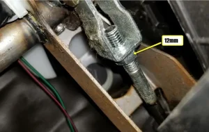 Hướng Dẫn Chi Tiết Cách Chỉnh Côn Xe Ô Tô Đơn Giản Tại Nhà