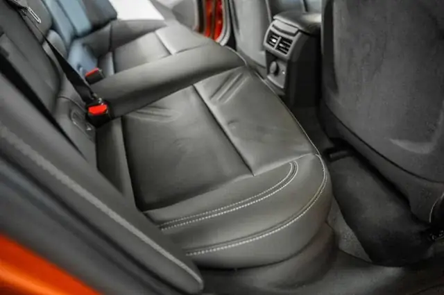 Hướng Dẫn Chi Tiết Cách Chỉnh Đồng Hồ Trên Xe Ô Tô Ford