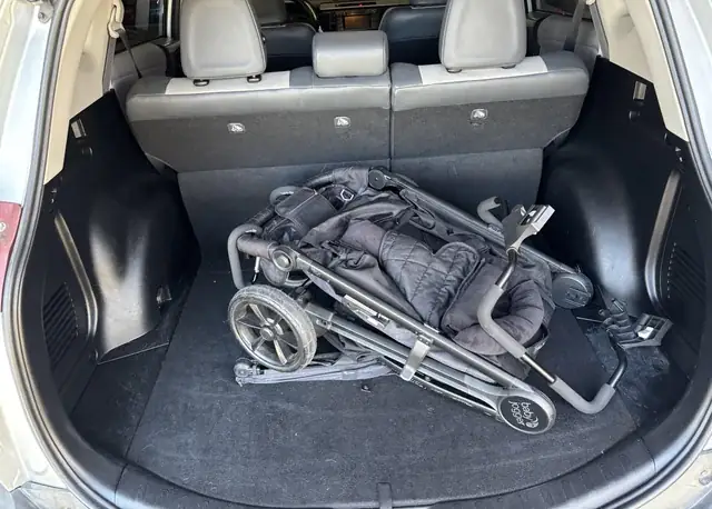 Cách Giữ Xe Ô Tô Luôn Sạch Sẽ: Hướng Dẫn Chi Tiết Từ A Đến Z