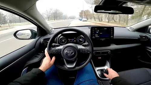 Cách Khởi Động Xe Ô Tô Số Tự Động