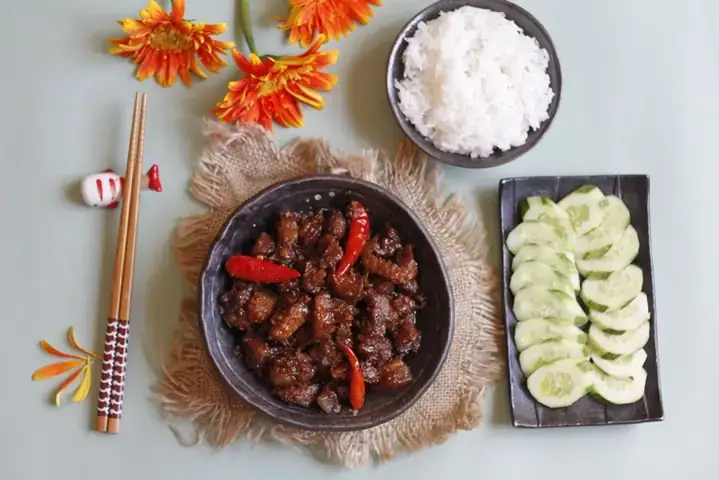 Tuân Thủ Pháp Luật Và Đạo Đức