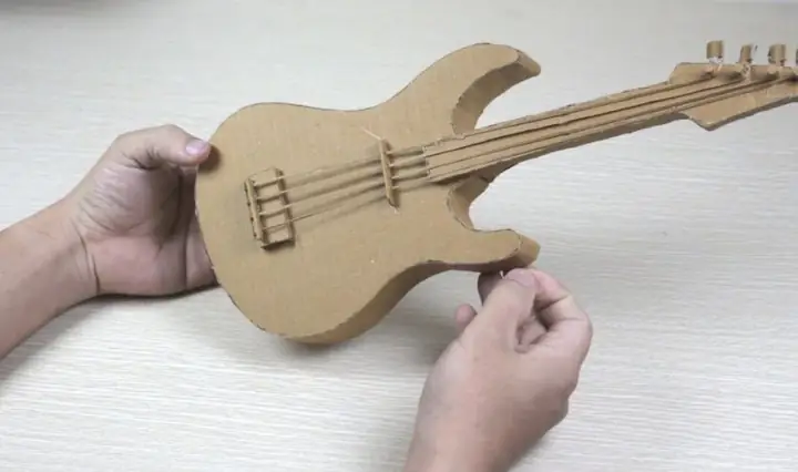 Đàn Guitar Độc Đáo