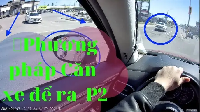 Cách Rẽ Phải Xe Ô Tô: Hướng Dẫn Chi Tiết, An Toàn Và Đúng Luật Cho Người Mới