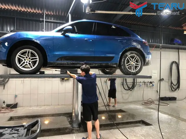 Hướng Dẫn Tẩy Rửa Gầm Xe Ô Tô Đúng Kỹ Thuật