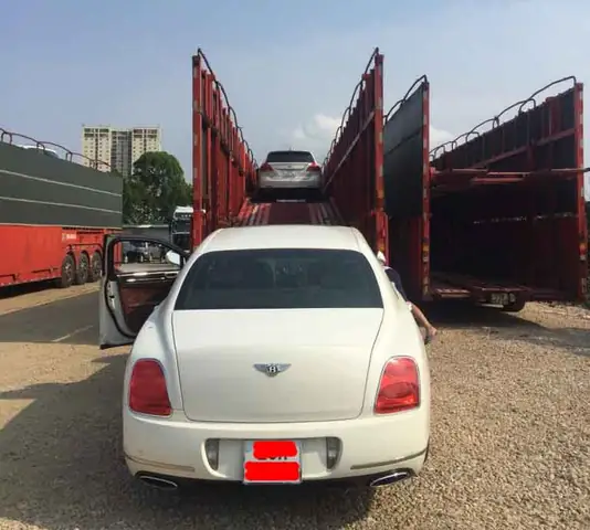 Khi Nào Cần Phải Rút Xăng Ô Tô?