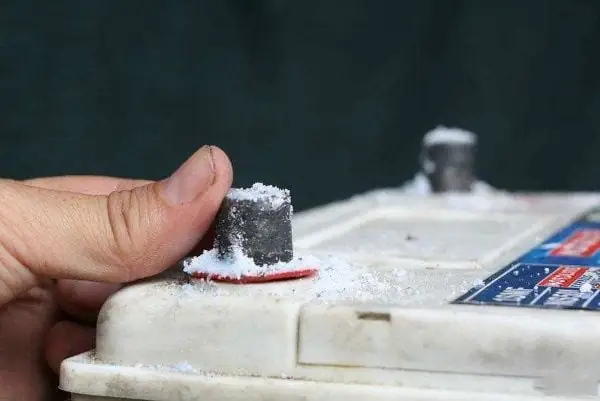 Nếu Bình Phồng, Có Mùi Khét → Ngưng Sạc Ngay