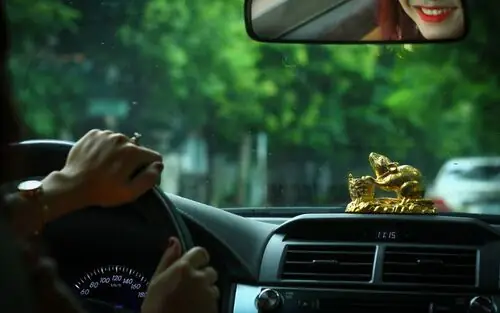 Ý Nghĩa Của Việc Tẩy Uế Xe Ô Tô Trong Phong Thủy