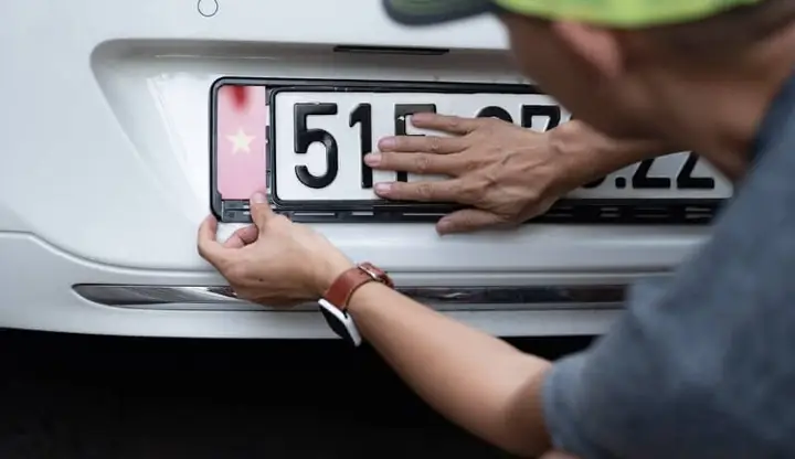 Mức Phạt Lỗi Tháo Lắp Biển Số Sai Quy Định