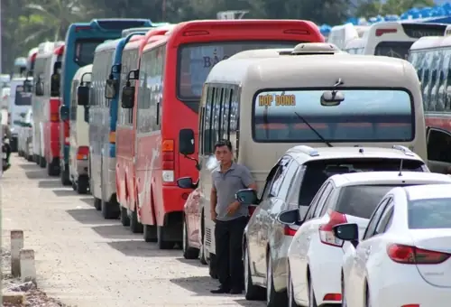 Cấm Xe Ô Tô Qua Phà Cát Hải: Hướng Dẫn Chi Tiết & Những Điều Cần Biết