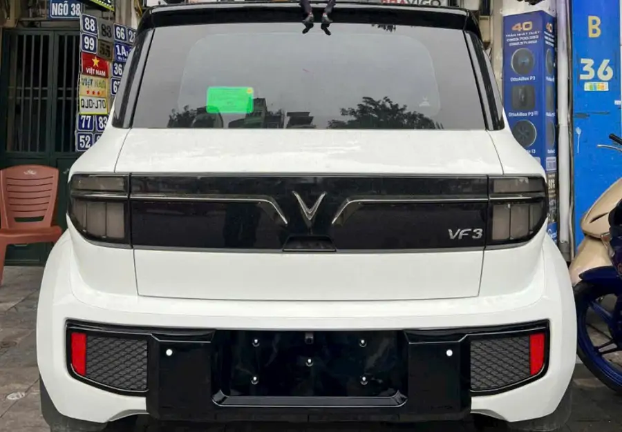 Vật Liệu và Thiết Kế Cản Trước VF3: Đánh Giá Chi Tiết