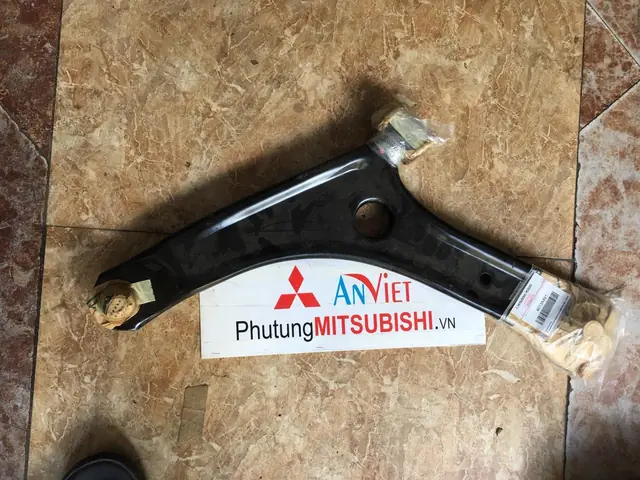 Càng A Xe Mitsubishi Chính Hãng Tại An Việt