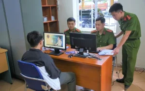 Công An Cấp Xã Sẽ Tiếp Nhận Hồ Sơ Đổi, Cấp Lại Giấy Phép Lái Xe Để Phục Vụ Nhân Dân Ngay Tại Cơ Sở