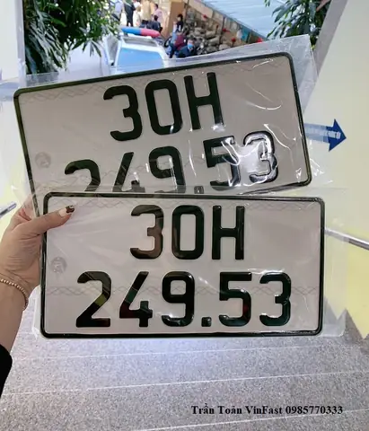 Một Số Hình Ảnh Khi Người Dân Đi Bốc Biển Số Ô Tô Tại Hà Nội