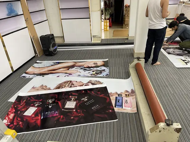 Dễ Dàng Bóc Và Thay Đổi