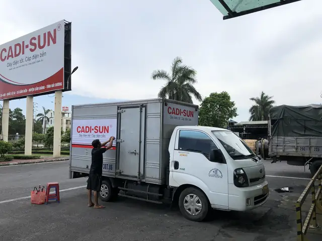 Đề Can Ô Tô Là Gì?