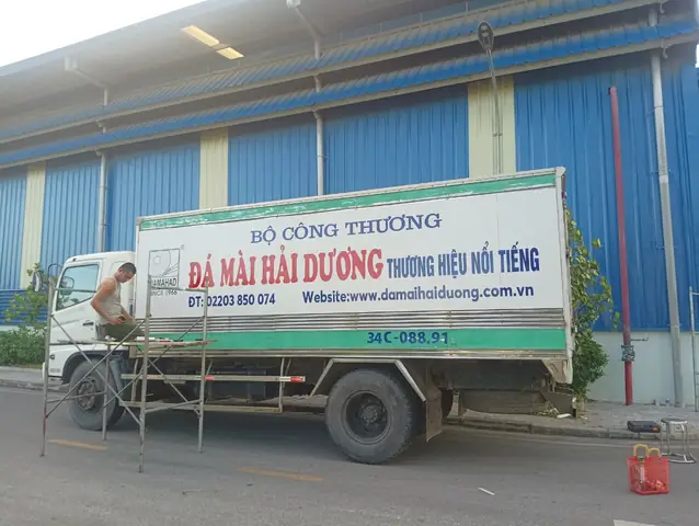 Đề Can Dán Đuôi Xe