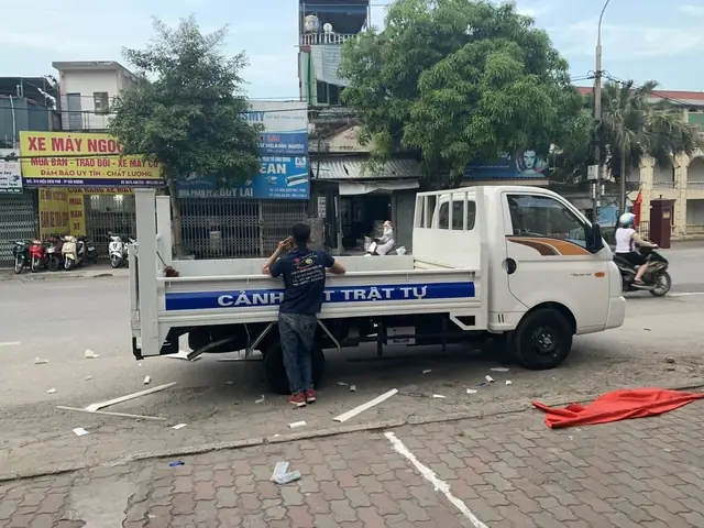 Dịch Vụ Cắt Dán Đề Can Ô Tô Chuyên Nghiệp - Làm Mới Diện Mạo Xế Cưng Của Bạn