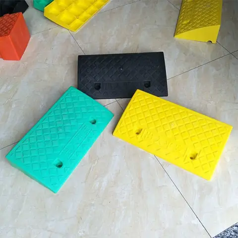 Hành Tinh Xanh – Đơn Vị Bán Cầu Dắt Xe Máy, Bục Lên Xuống Xe Hơi