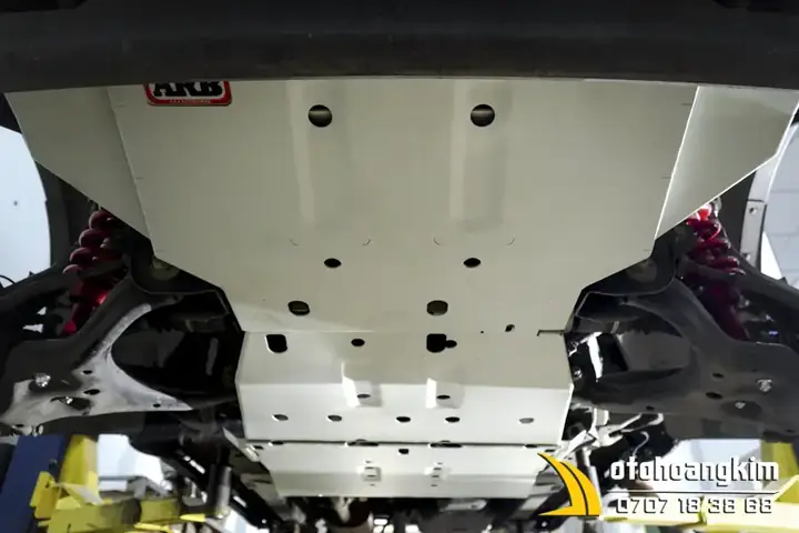 Hình Ảnh Chắn Bùn Ô Tô Gắn Thực Tế Trên Xe