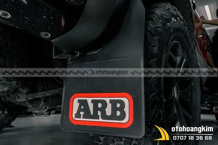 Chắn Bùn Ô Tô Giữ Vệ Sinh Sạch Sẽ Cho Xe