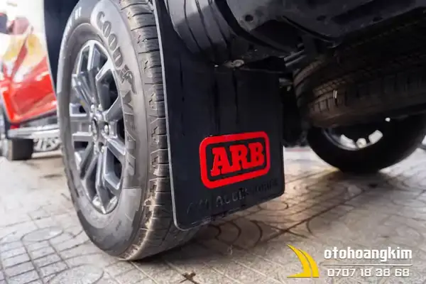 Chan-bun-cho-ford-ranger-chu-arb-do-chu-4x4-accessories-den