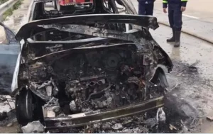 Cháy Xe Ô Tô Trên Đường Cao Tốc