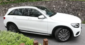 Bậc Dẫm Lên Xuống Xe Mercedes Glc 300