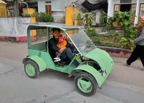 Hướng Dẫn Toàn Tập: Chế Tạo Xe Ô Tô Từ Chai Nhựa - Đồ Chơi Tái Chế An Toàn, Sáng Tạo Cho Bé